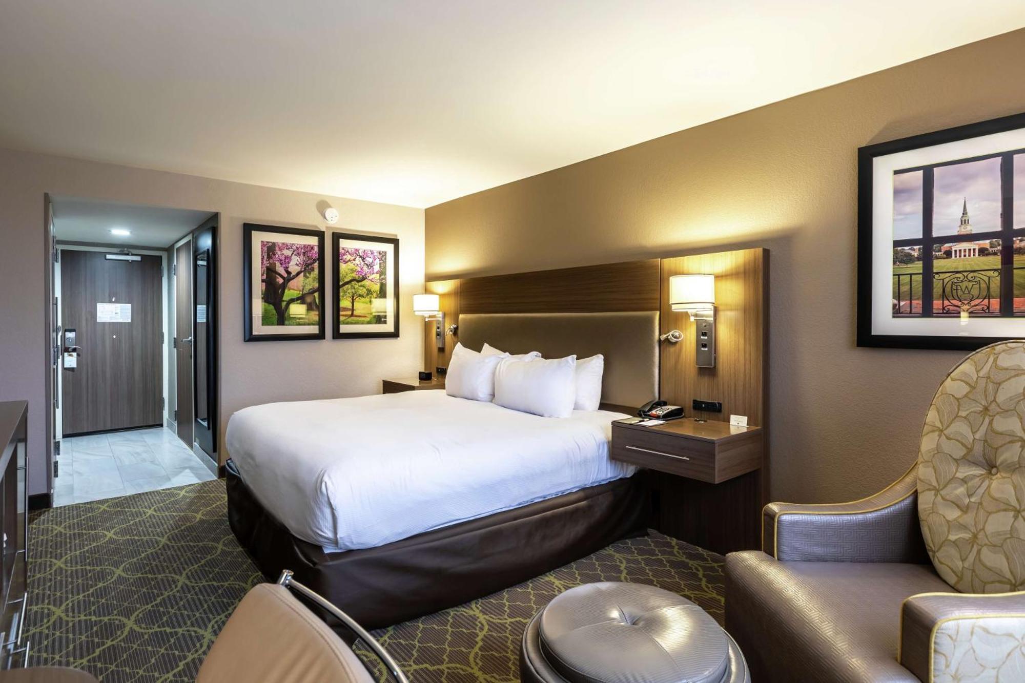 Doubletree By Hilton Winston Salem - University, Nc Luaran gambar