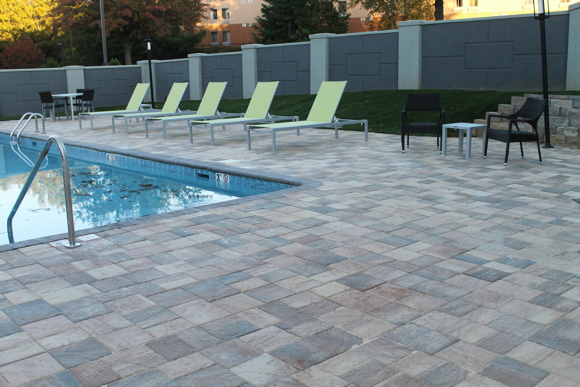 Doubletree By Hilton Winston Salem - University, Nc Luaran gambar